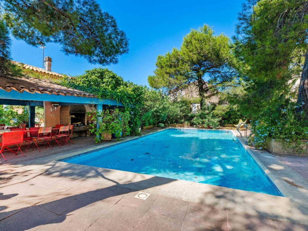 Scenic Villa In Martigues With Private Pool Ла-Курон Екстер'єр фото